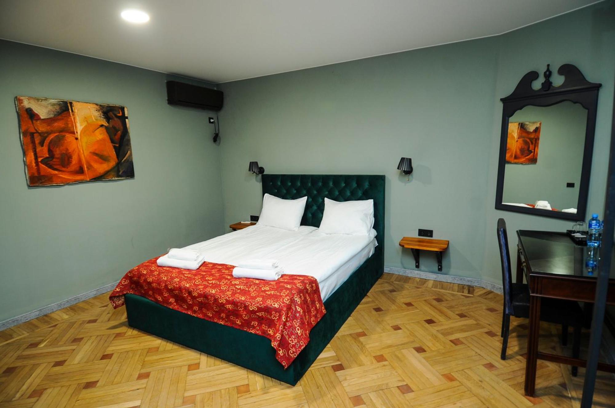 Art Hotel Home تبليسي المظهر الخارجي الصورة
