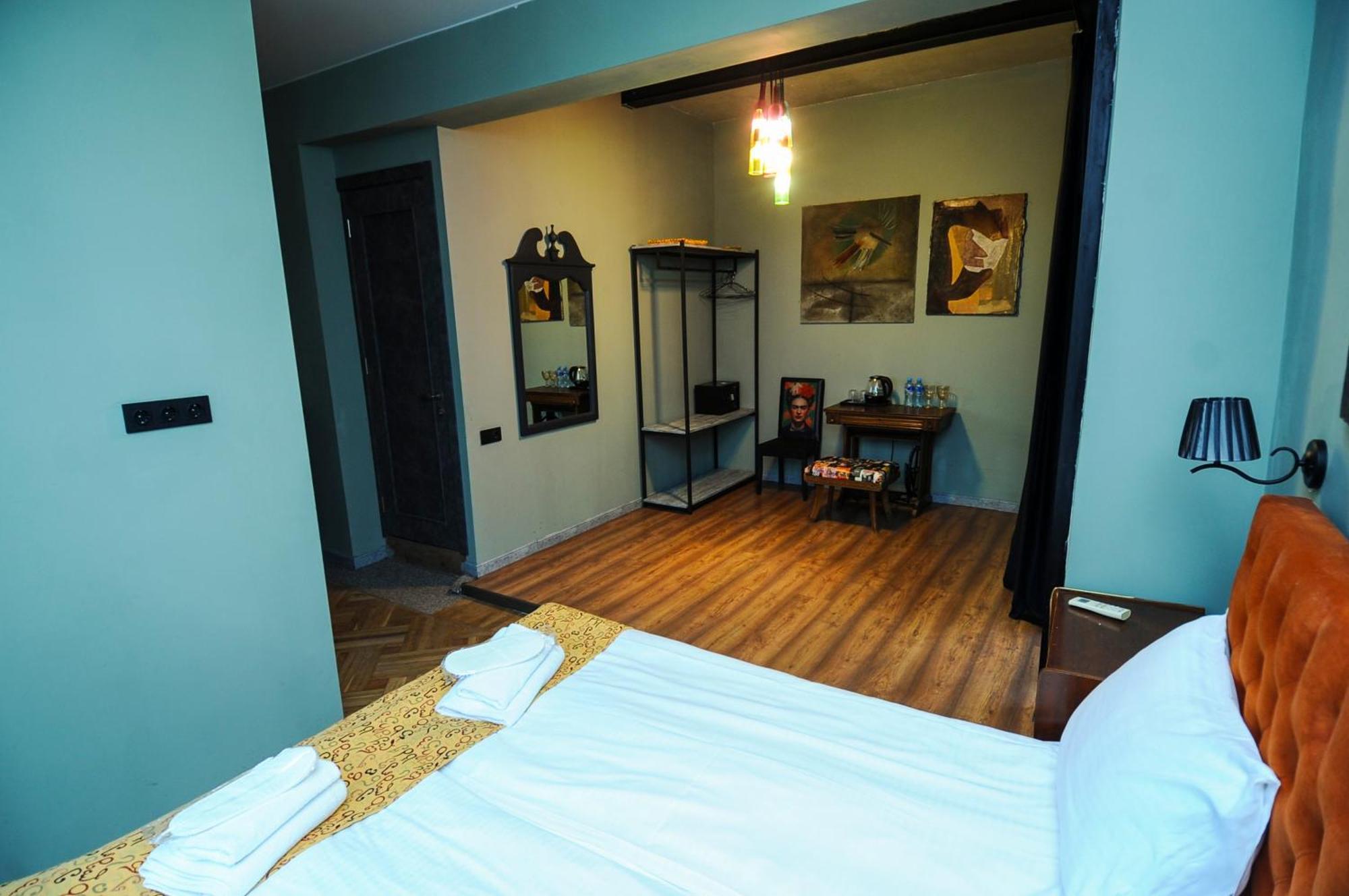 Art Hotel Home تبليسي المظهر الخارجي الصورة